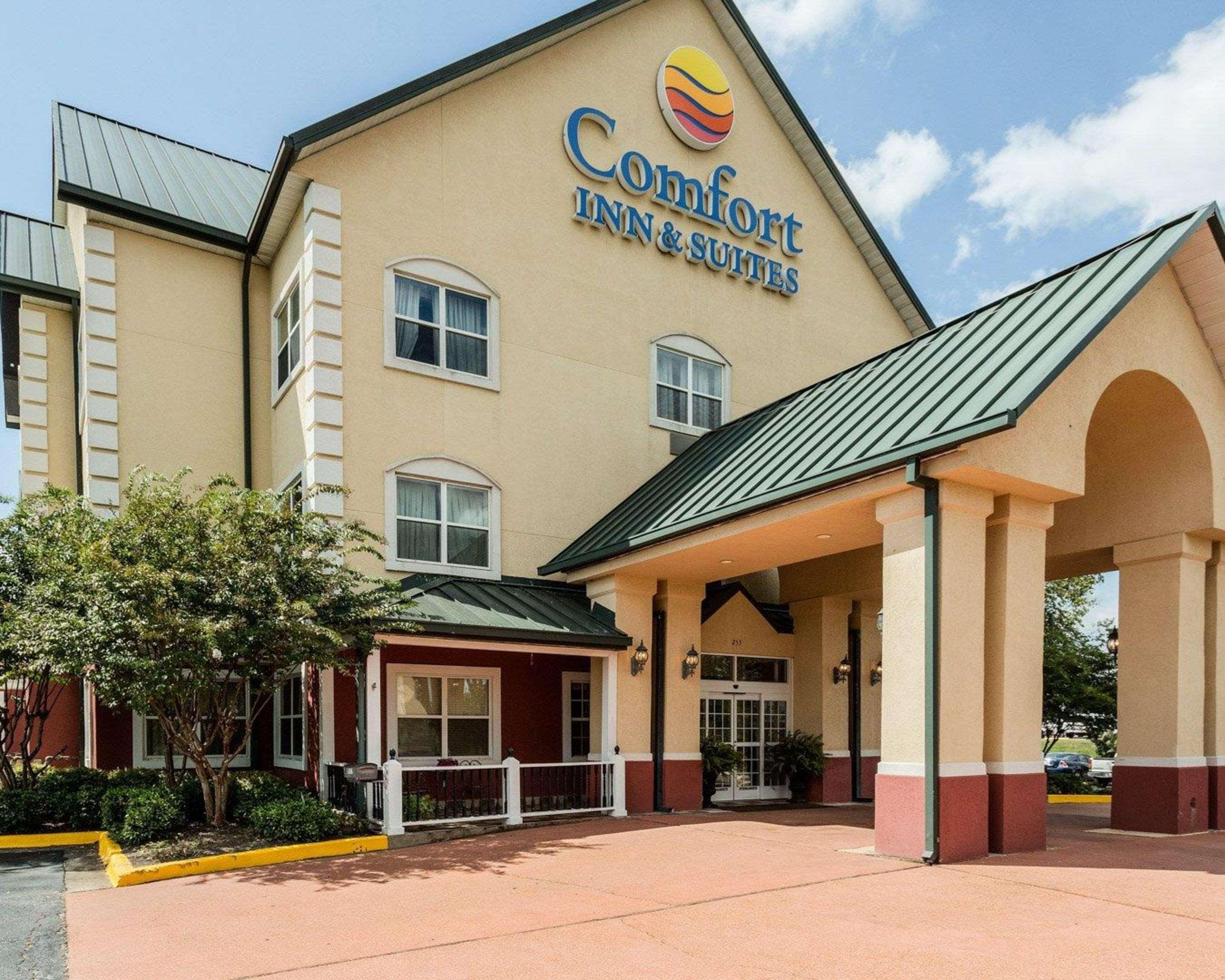 Comfort Inn & Suites Grenada Extérieur photo